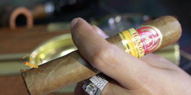 Xì gà Cuba mang tính biểu tượng toàn cầu.